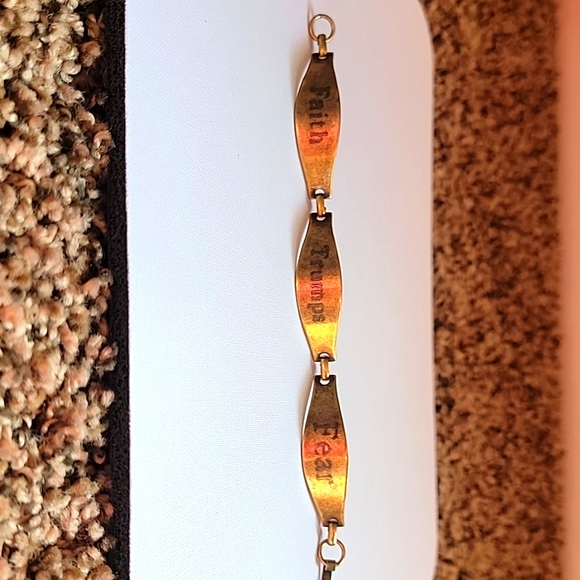 Message Bracelet - Picture 2 of 2